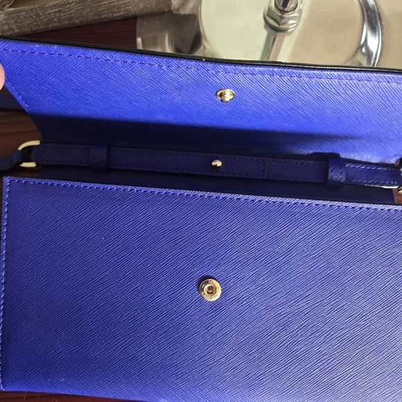 Kate Spade Crossbody ♠️ wallet - Picture 9 of 11
